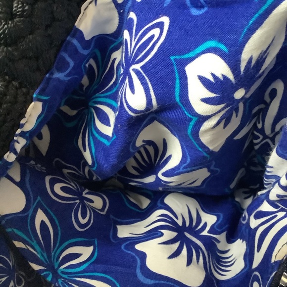 The Sak Handbag Black - Picture 12 of 16